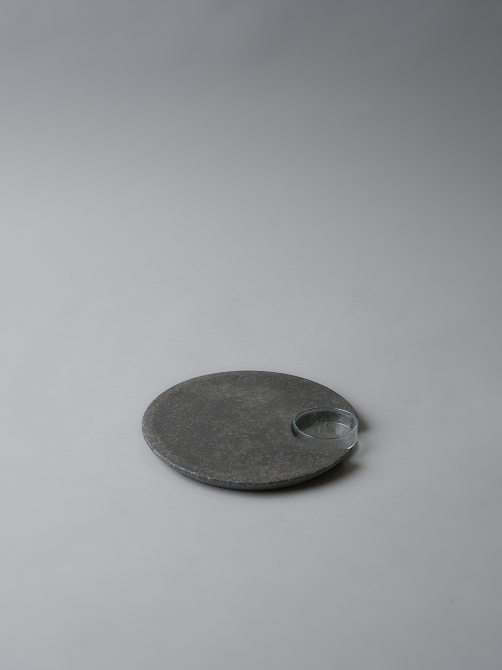Bread Plate<br />Black yohen