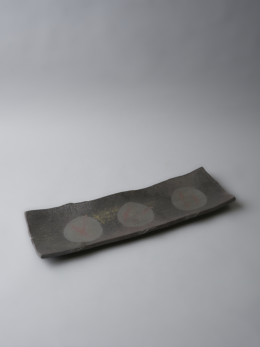Long Rectangular Plate<br />Carbonized, woodgrain, crests