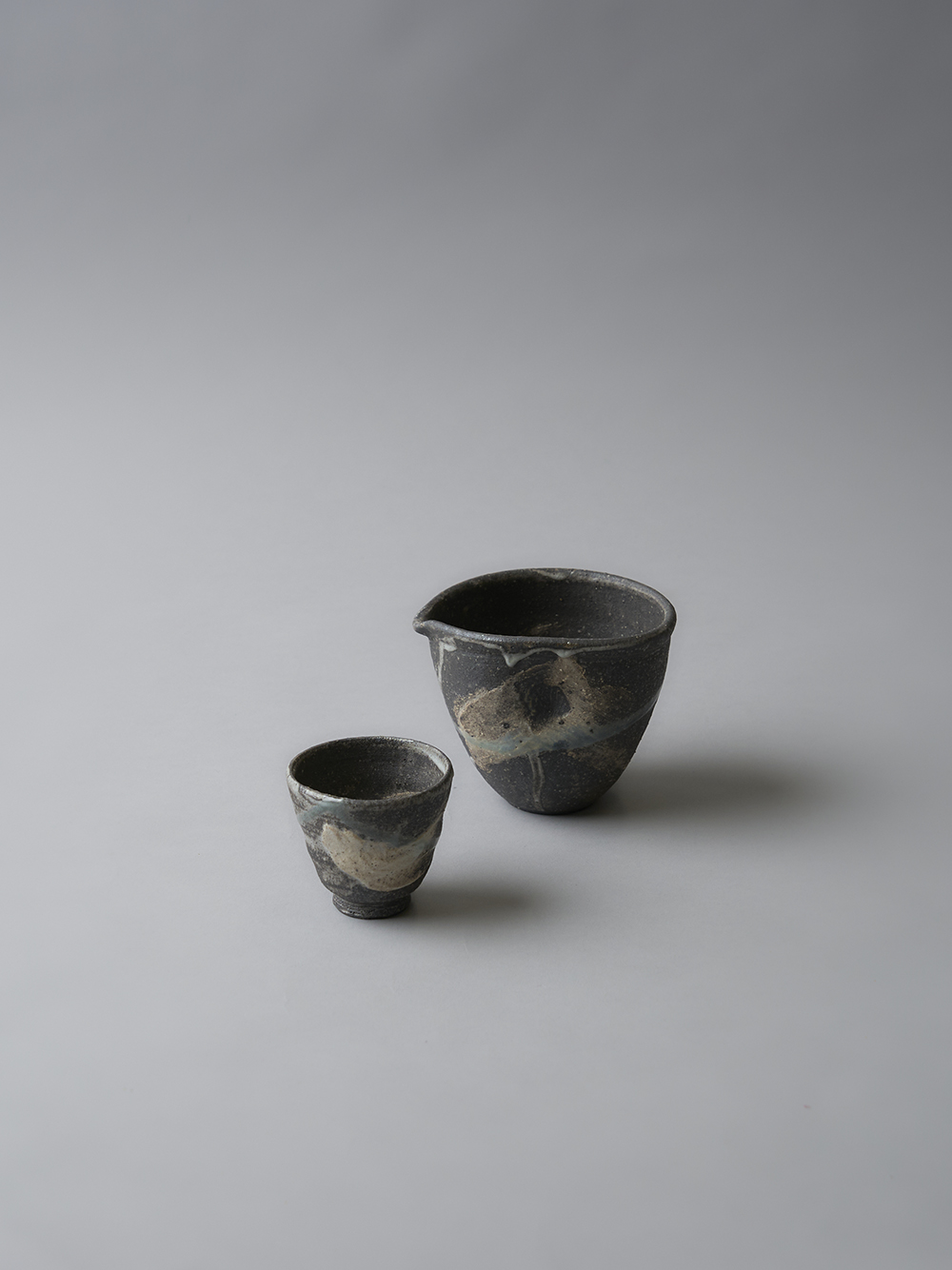 Pouring Vessel / Guinomi<br />Yohen, brush mark