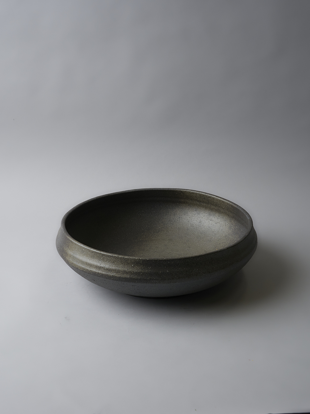10.0 / 12.0 Deep Large Bowl<br />Carbonized